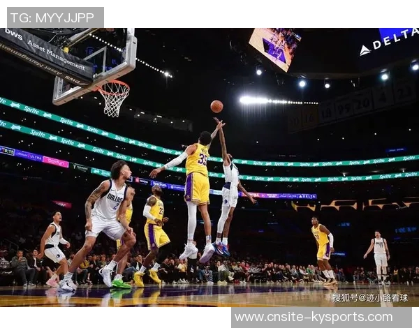 骑士尽管抢下14个前场篮板仍不敌热火全场篮板数据揭示比赛悬念