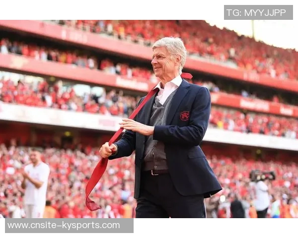 英格兰球队历史性成就欧冠百场仅有弗格森温格瓜帅三人达成 英格兰球队历史性成就欧冠百场仅有弗格森温格瓜帅三人达成